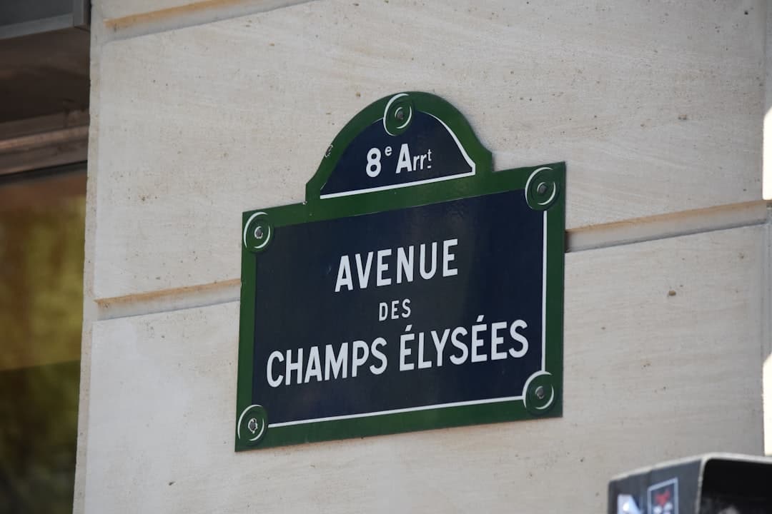 Pourquoi les évitants attirent souvent les anxieux ? Dynamique expliquée